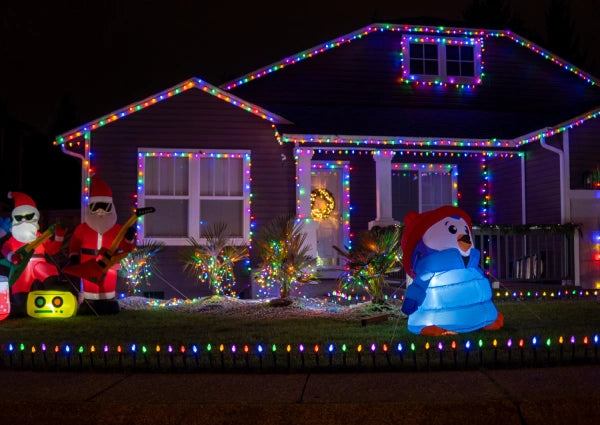 How to Hang Christmas Lights Outdoors Safely