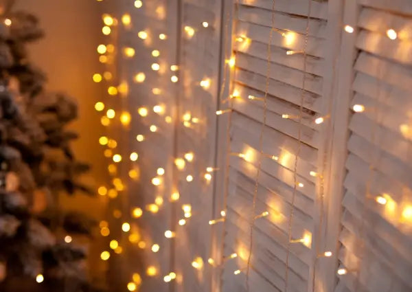 4 Creative Christmas Light Ideas for Your Holiday Home Décor